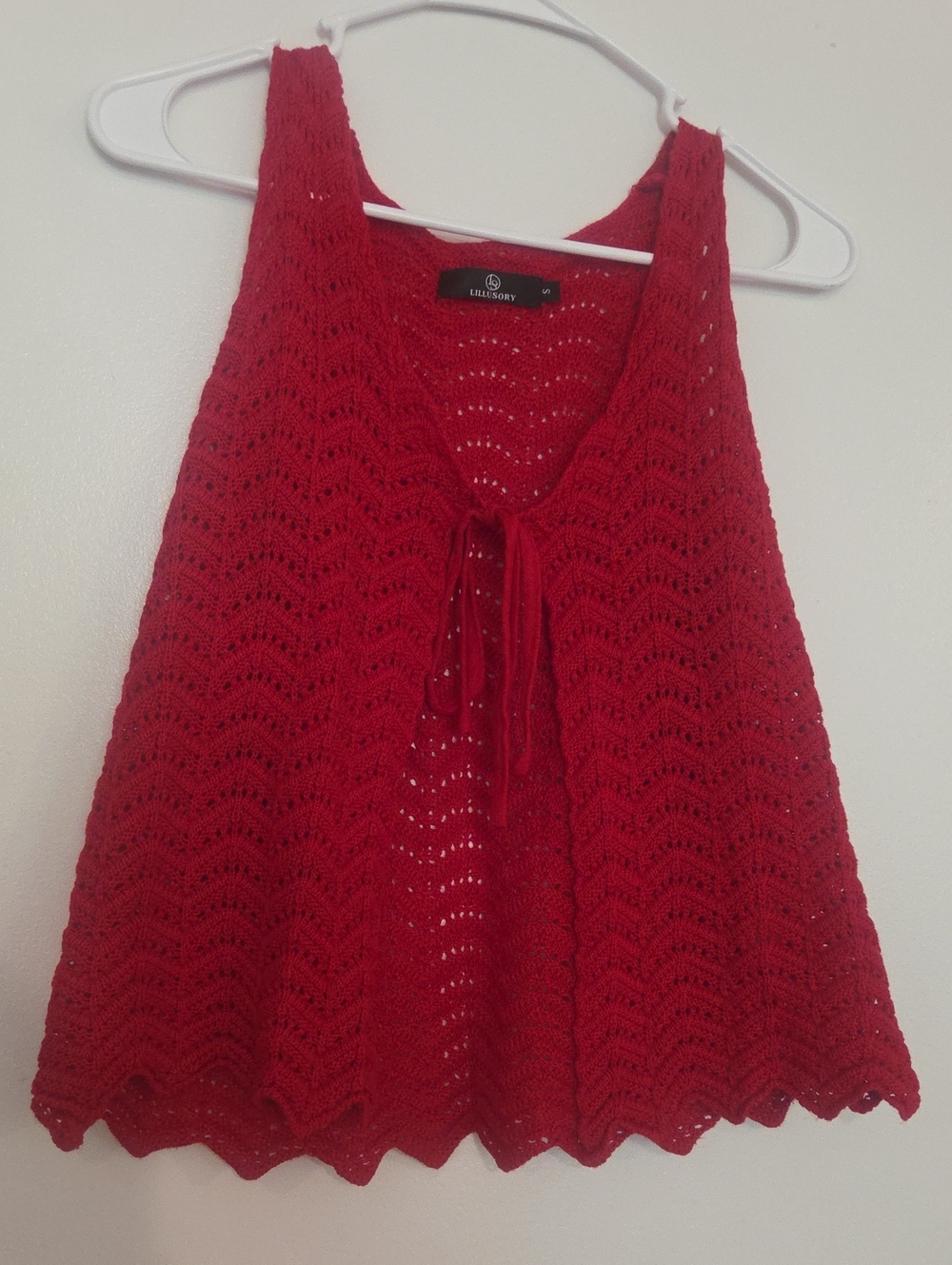 Lillusory Boho Red Crochet Sleeveless Top - Tie Front - S